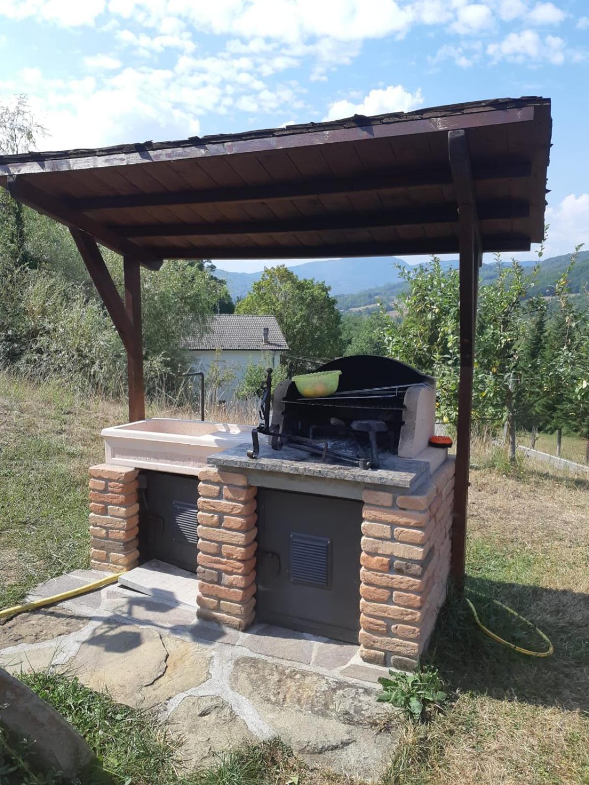 Bed and Breakfast Il Casolare Bioenergetico Albareto  Exteriér fotografie
